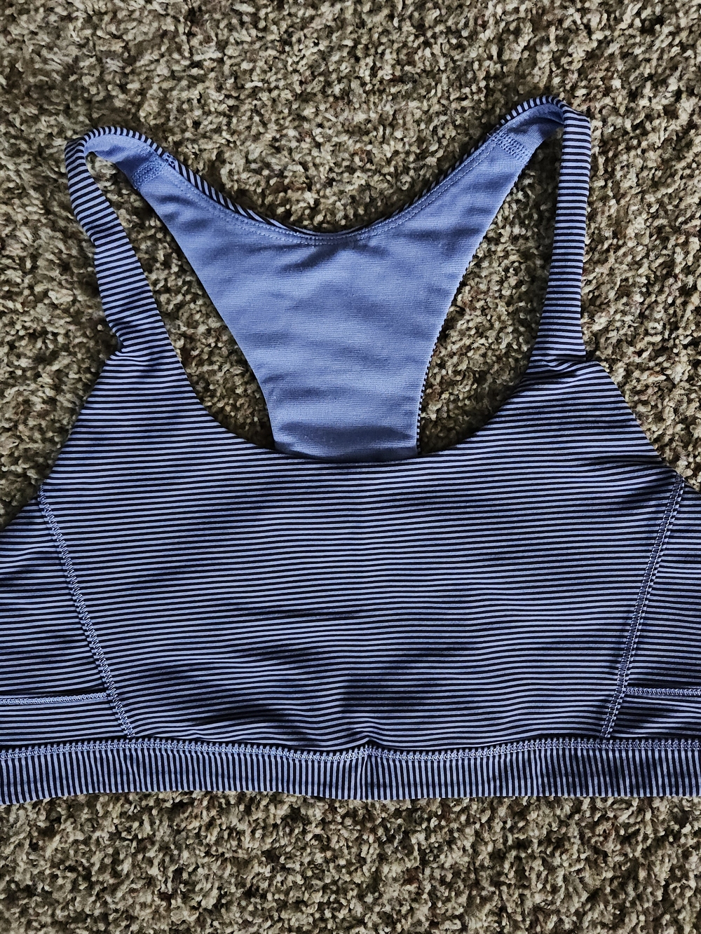 Lululemon Sports Bra Size 8 - Picture 2 of 5